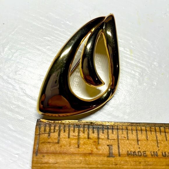 Vintage abstract curves beautiful gold brooch pin - Picture 9 of 9